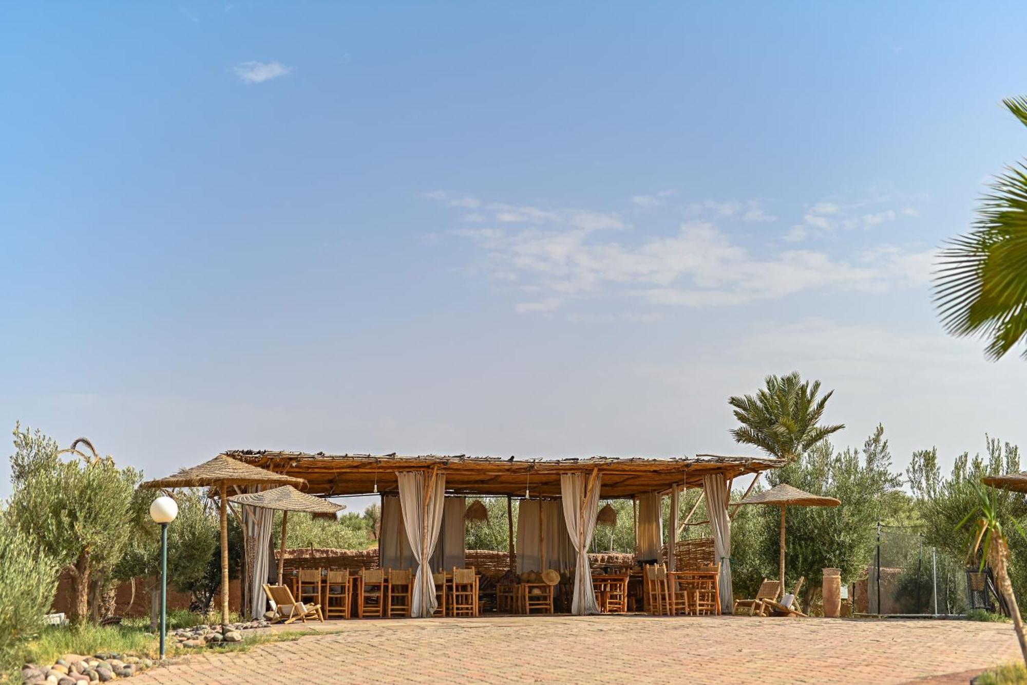 Le Parc Des Oliviers Hotel Hrabil Saâda Exterior photo